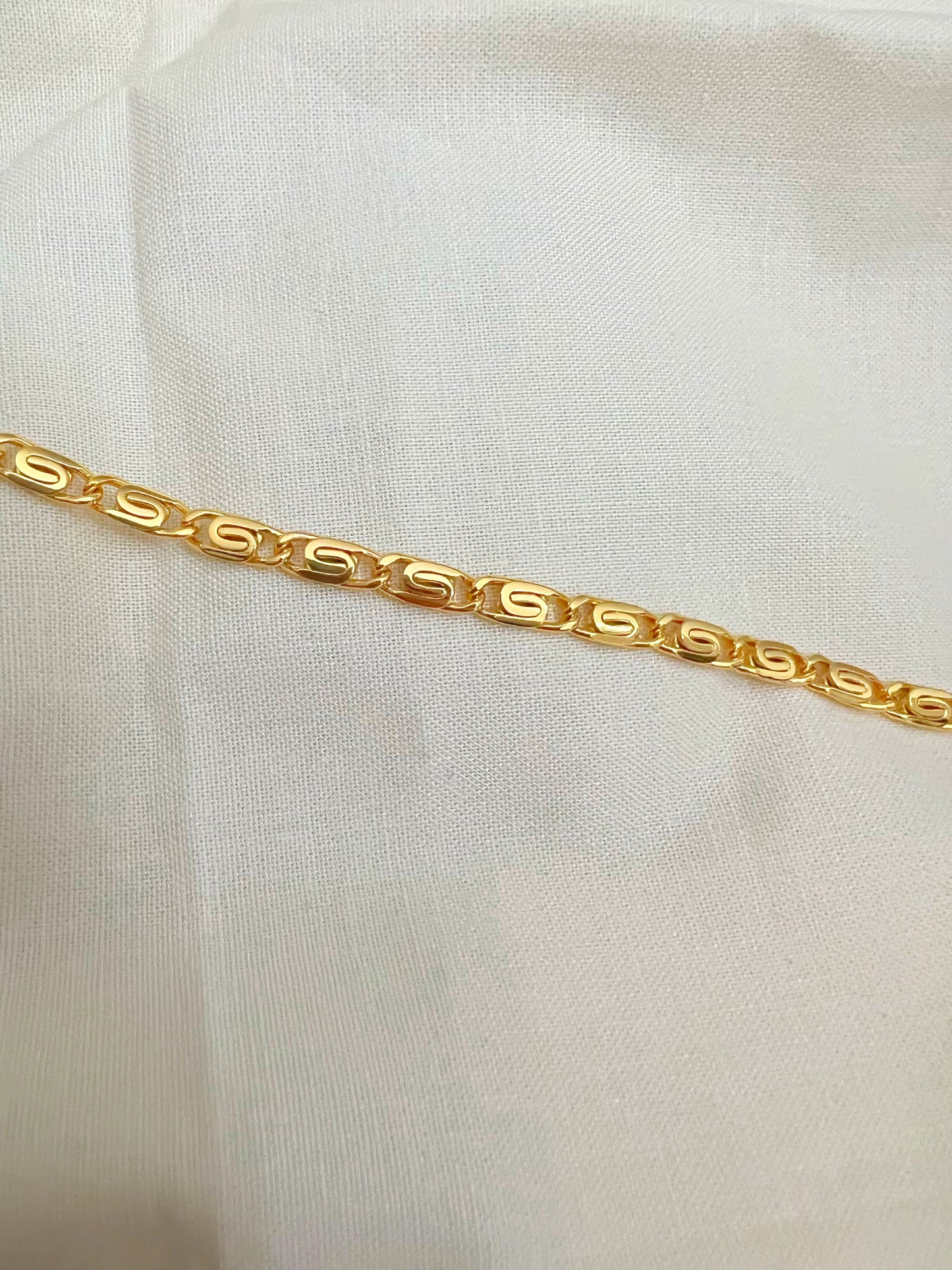 18k Gold Arsh Bracelet